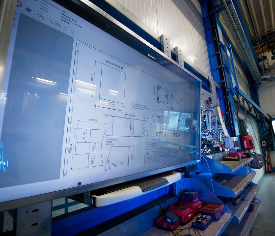 Industrial robot at work