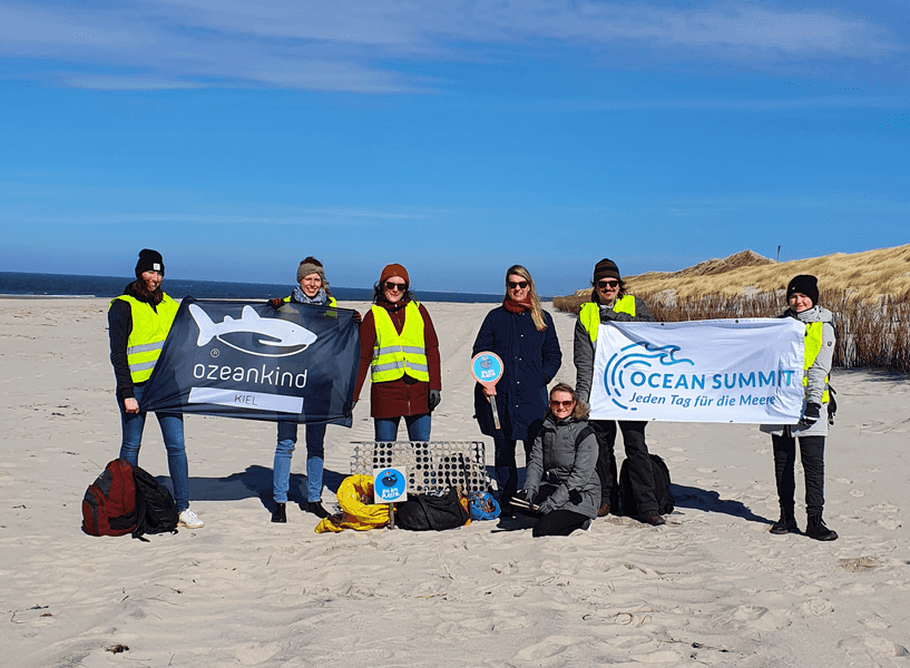 Spaß haben und den Strand reinigen mit Ozeankind e.V. und Bye Bye Plastik gUG